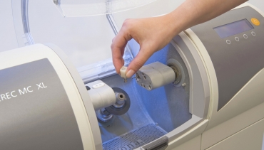 TECNOLOGIA CAD/CAM – SISTEMA CEREC